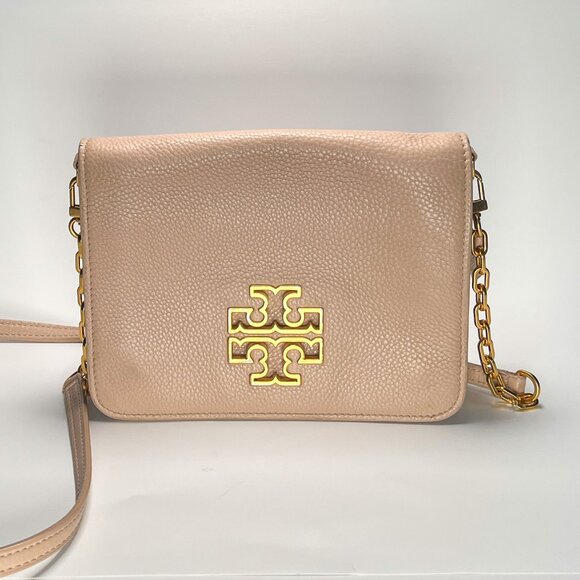 Tory Burch Handbags - Tory Burch Britten Chain Crossbody Clutch Beige Pebbled Leather Gold Logo